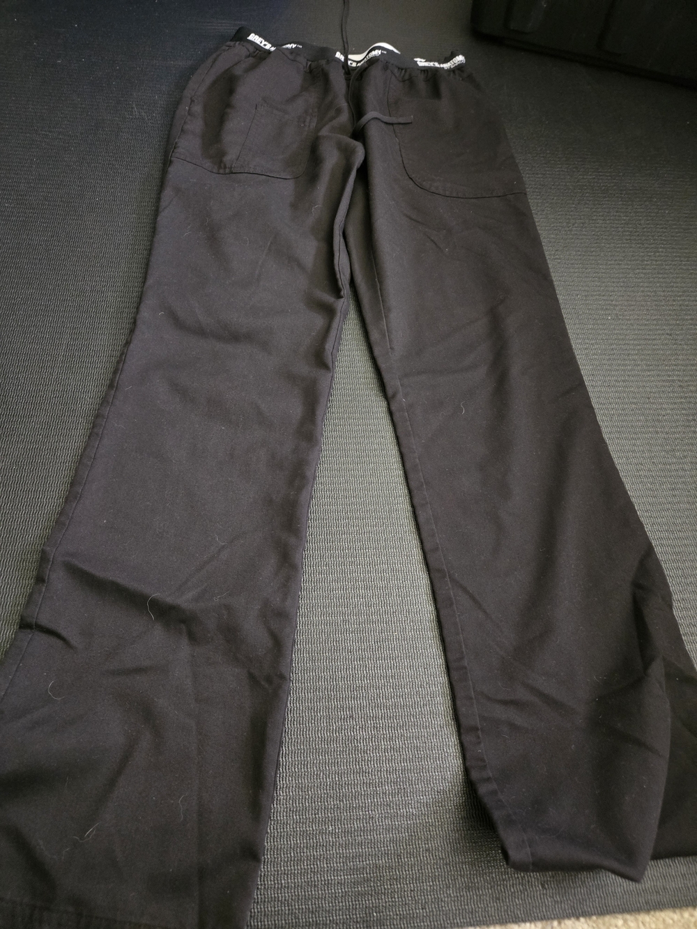 Grey's Anatomy Men's Black Drawstring Scrub Joggers